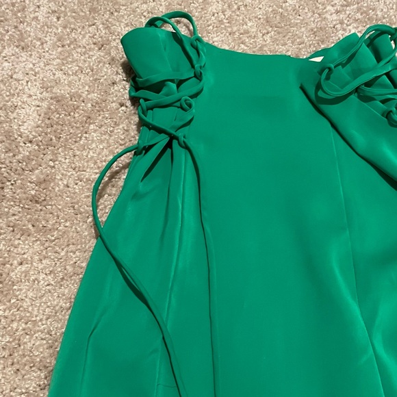 Green pants with tie up detail (L) - Picture 6 of 6